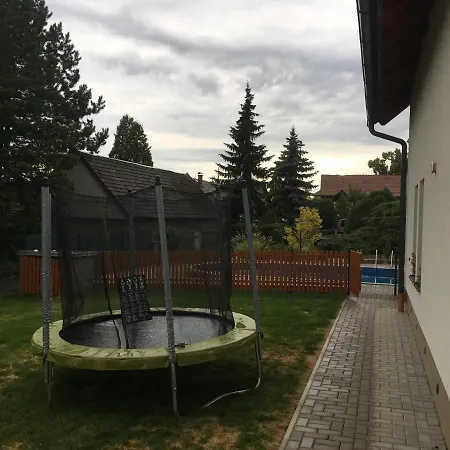 U Cmelaka * Vyskeř